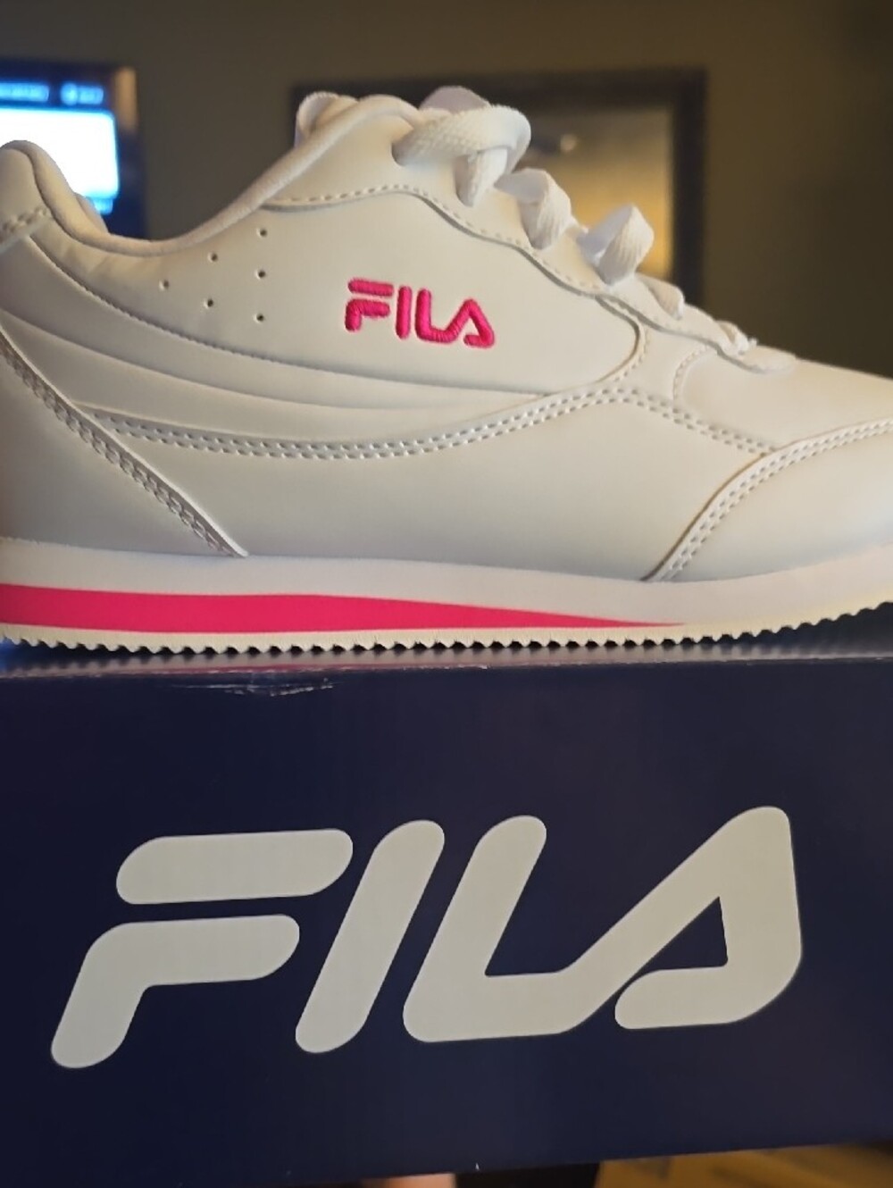 Fila Women's White Sneakers with Pink Accents - Picture 3 of 7